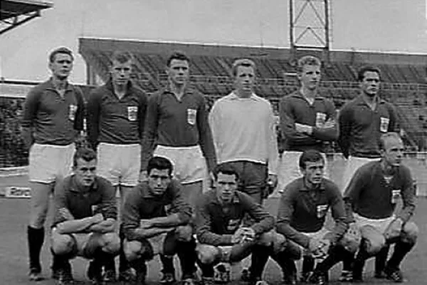 120 jaar: Van de Eredivisie naar het moeras