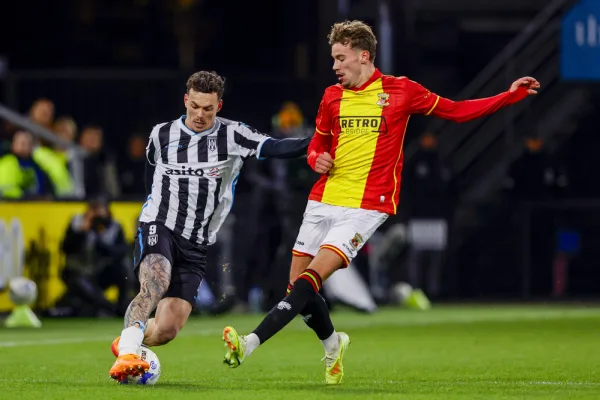 Rode lantaarn weg uit Almelo! Heracles wint van Eagles.