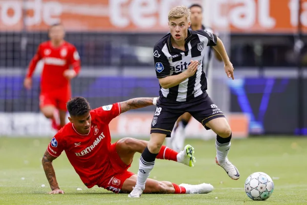 Slechte eerste helft levert Heracles slechts één punt op