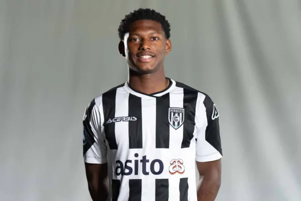 Heracles legt talent Giandro Sambo vast