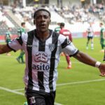 Heracles wint van PEC Zwolle
