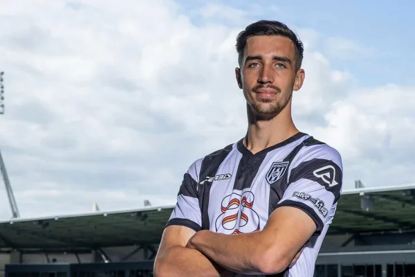 Heracles versterkt zich met Sven Sonnenberg