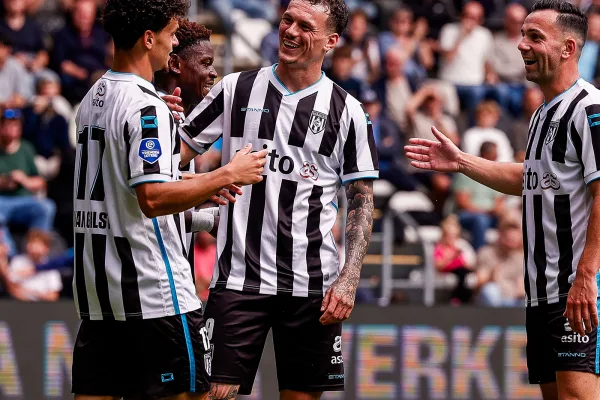 Praat mee: NAC Breda - Heracles