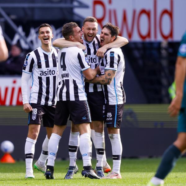 Te Wierik: 'Petje af voor degenen die het hebben opgepakt'