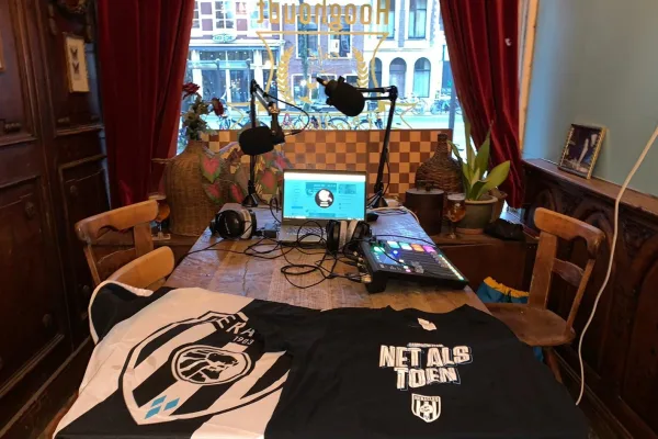 Play-offs, de eindsprint. | Zwart-Wit de Podcast S03E25