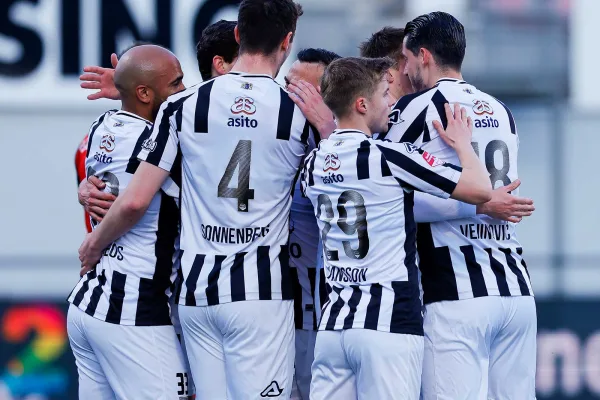 Heracles doet goede zaken in Helmond