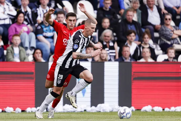 Heracles Almelo en Almere City FC komen niet tot scoren