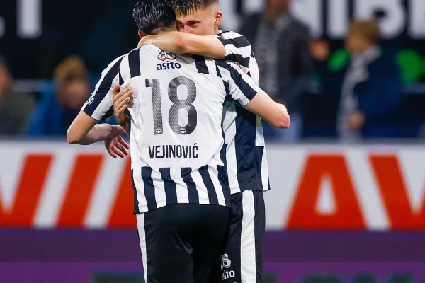 Heracles met gemak langs Eindhoven