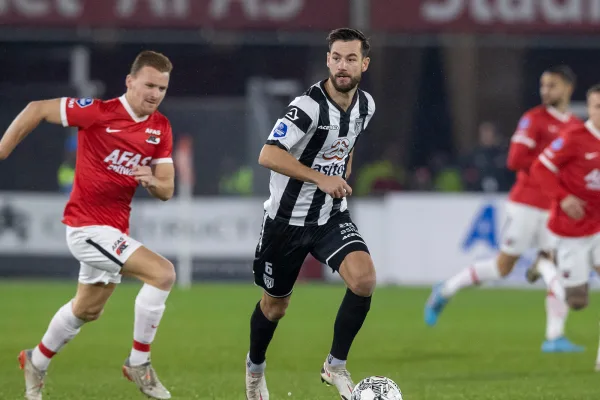 Kiomourtzoglou vertrekt definitief naar Hearts