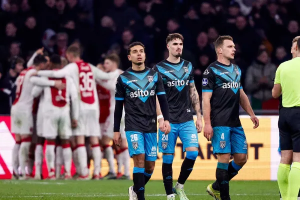 Praat mee: Ajax - Heracles