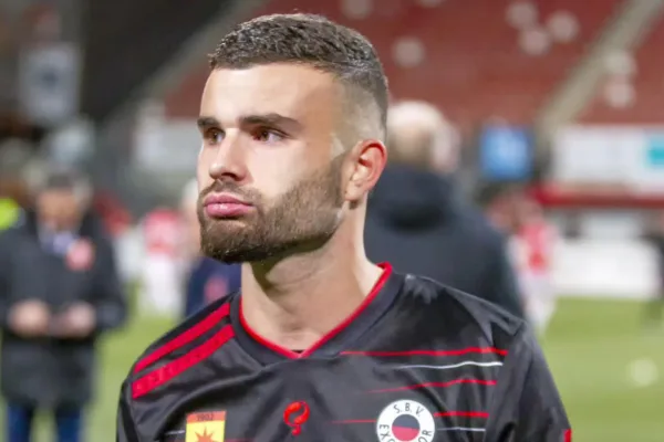 Rai Vloet onderweg naar Heracles Almelo