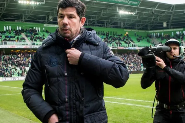 Wat voor een trainer is Van de Looi nou eigenlijk?