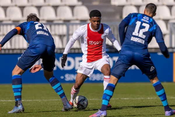 Praat mee: Jong Ajax - Heracles