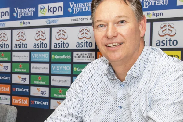 Rob Toussaint haalt uit naar KKD-Divisie