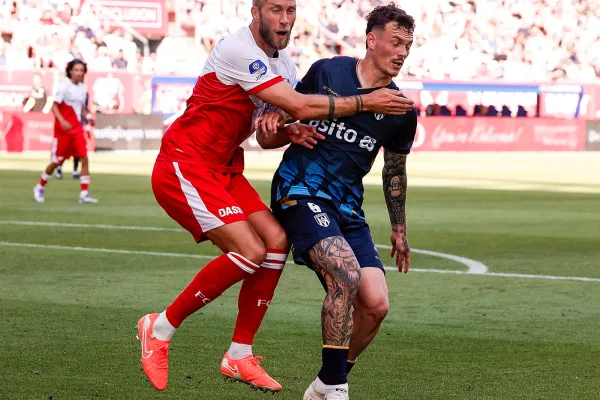 Heracles verliest eerste duel van seizoen ruim
