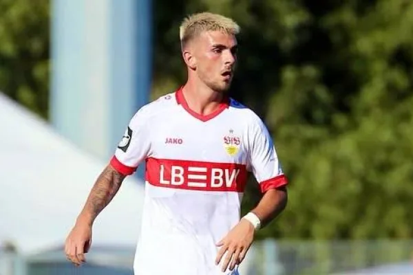 'Heracles in de markt voor middenvelder VfB Stuttgart '